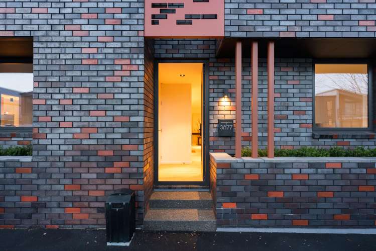 3/177 Chester Street East_0
