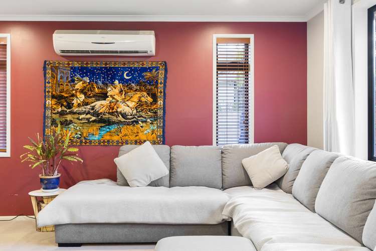 14 Wiltshire Drive Huntington_9