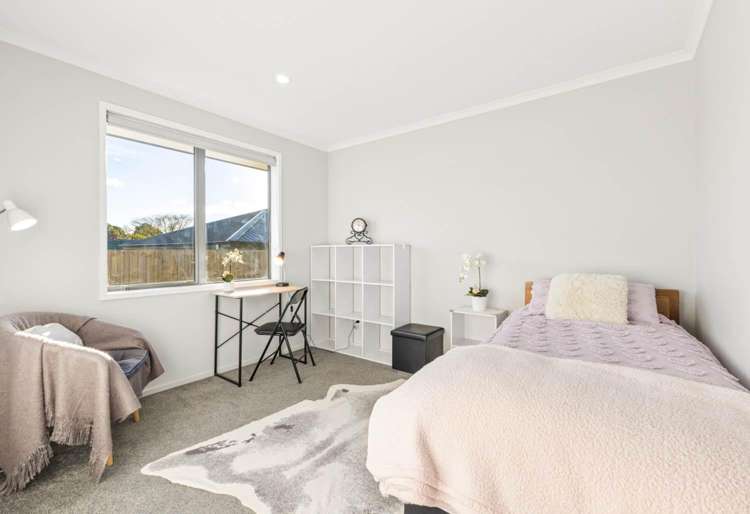 11 Captain Mitchell Drive Papakura_9