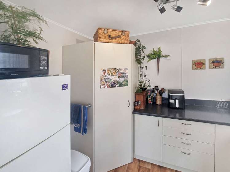 188 Stafford Street Hokitika_8
