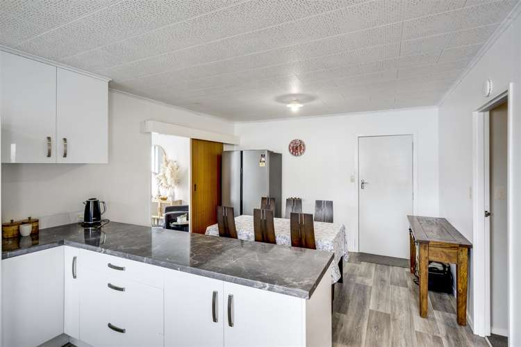 7/25 Moeller Street Taradale_5