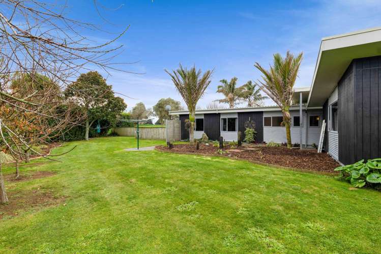 82 Mawhitiwhiti Road Normanby_21