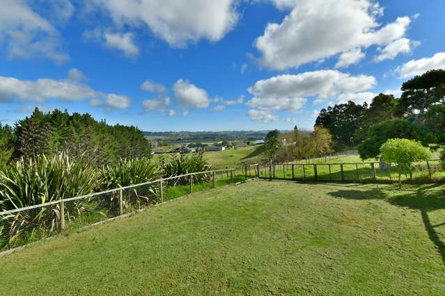 76 Wishart Road Helensville_3