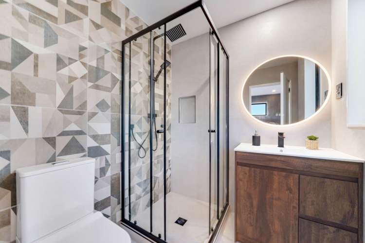 511 Massey Road Mangere_7