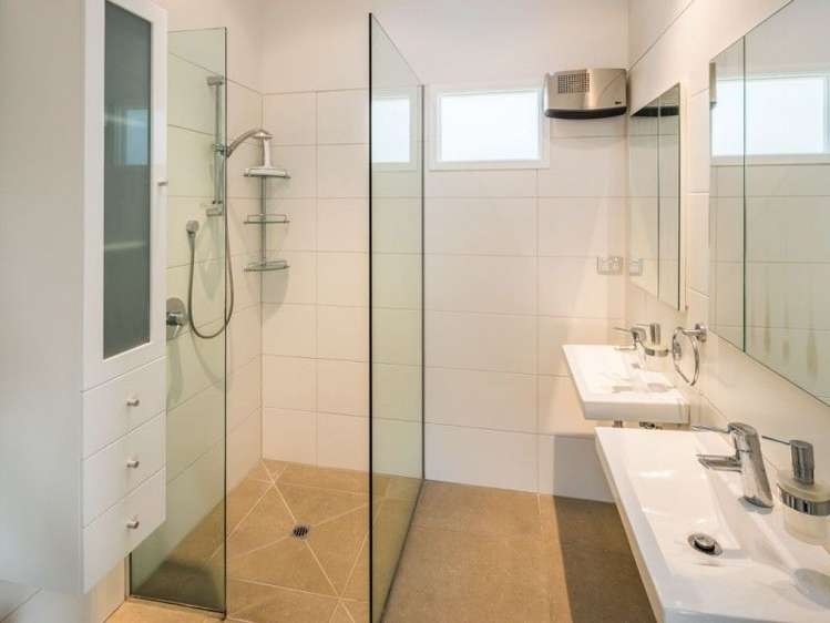 4 Antipodes Lane Whitby_15