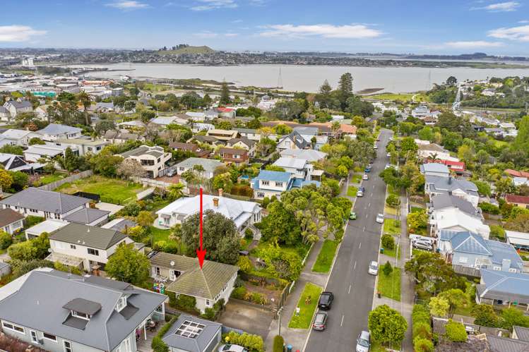 51 Symonds Street Onehunga_15