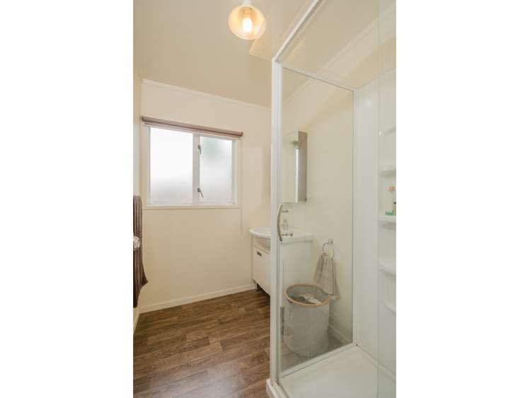 33 Hetherington Road Ranui_16