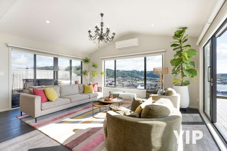 10 Okupe Grove Aotea_5