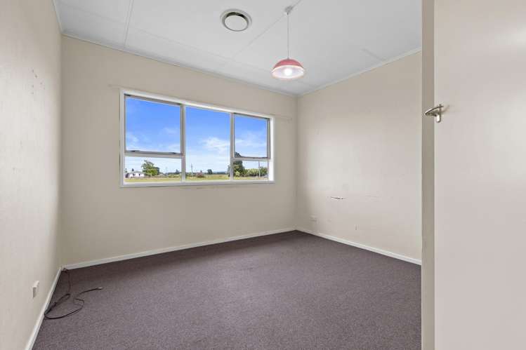 1922 State Highway 25 Pipiroa_10