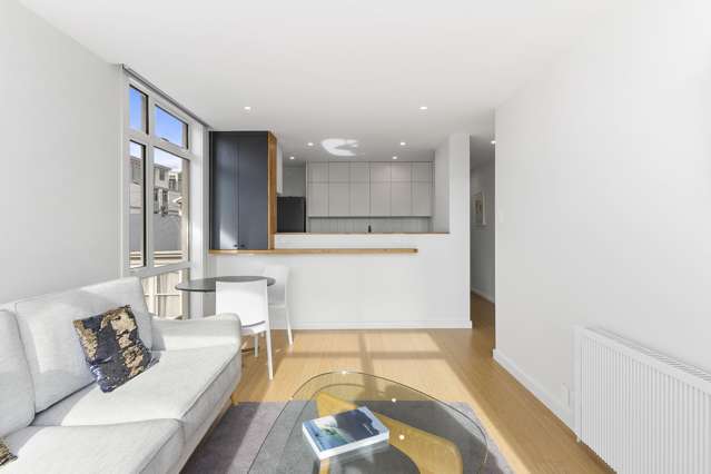5/5 Levy Street Mount Victoria_4