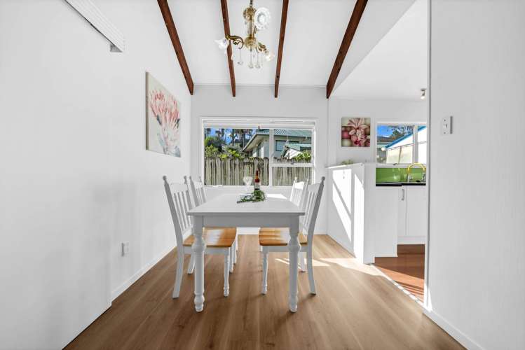 28 Cranberry Place Bucklands Beach_5