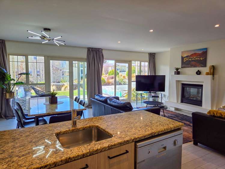 17/1 Beauchamp Place Lake Tekapo_13