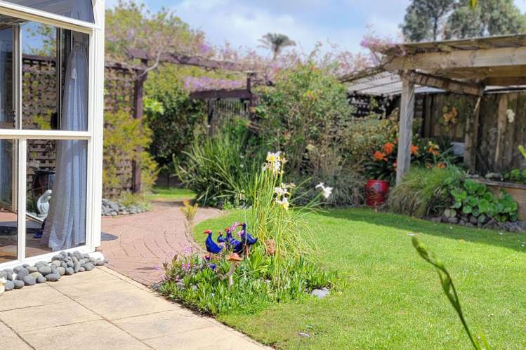 39 Lakeside Drive Orewa_12