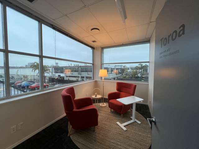 Level 1/37 Carbine Road Mount Wellington_2