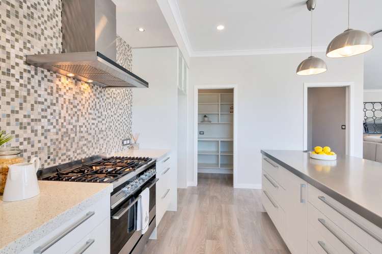 8 Giarni Place Karaka_6