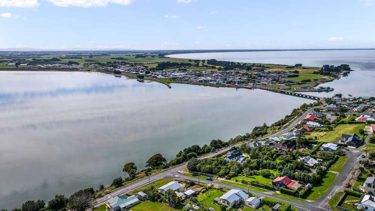 39 Orepuki Riverton Highway Riverton_30