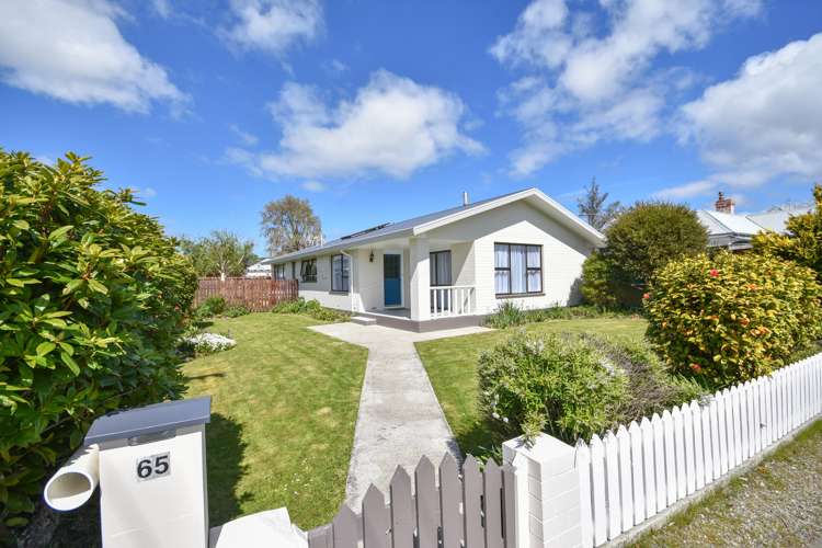 65 Elderlee Street Milton_24