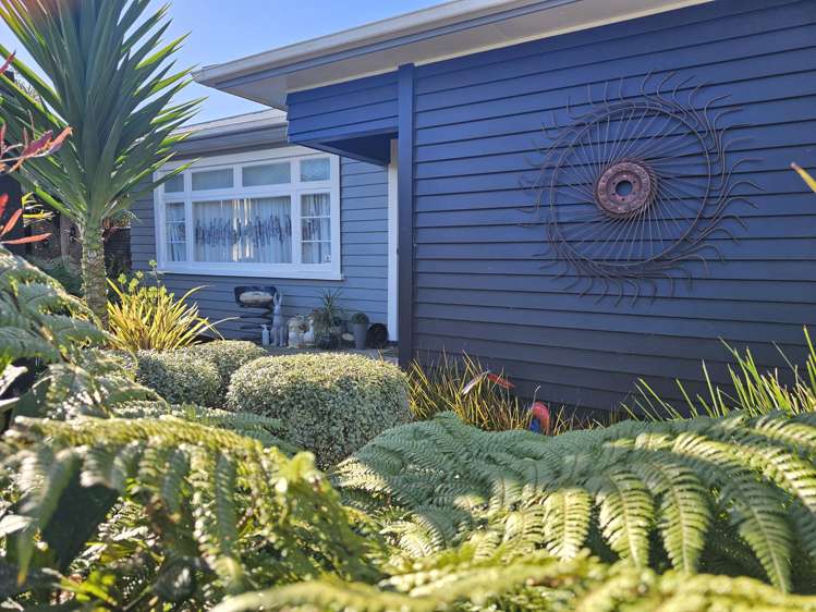 217 Bath Street Levin_11