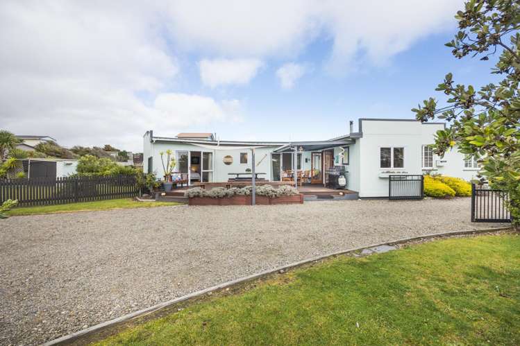 9 Warren Street Foxton Beach_18