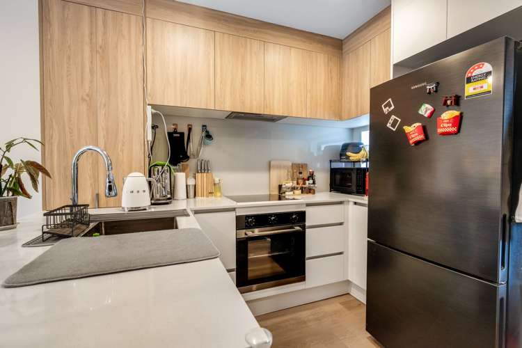 16 Selo Street Glen Eden_6