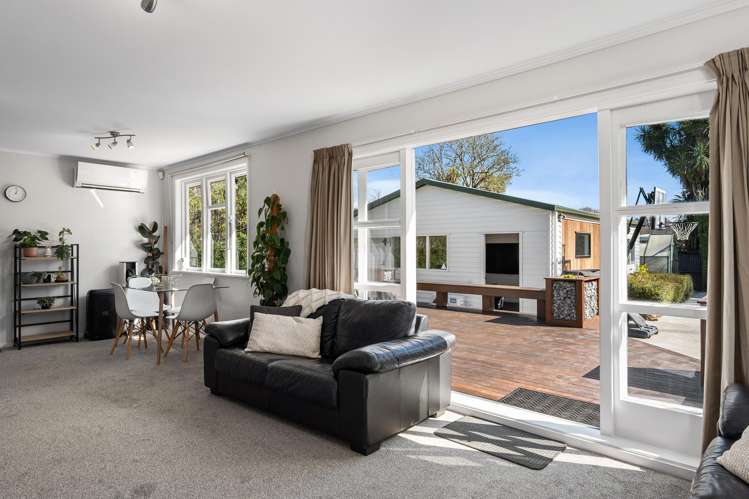 121 Emmett Street Shirley_1