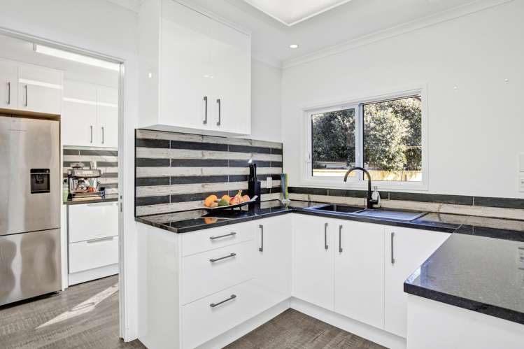 221 Matai Road Raumati Beach_10