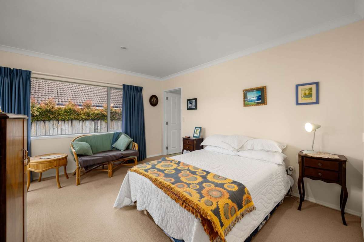 21B Cobham Court_3