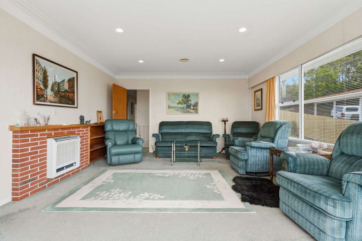 62 Chivalry Road_4