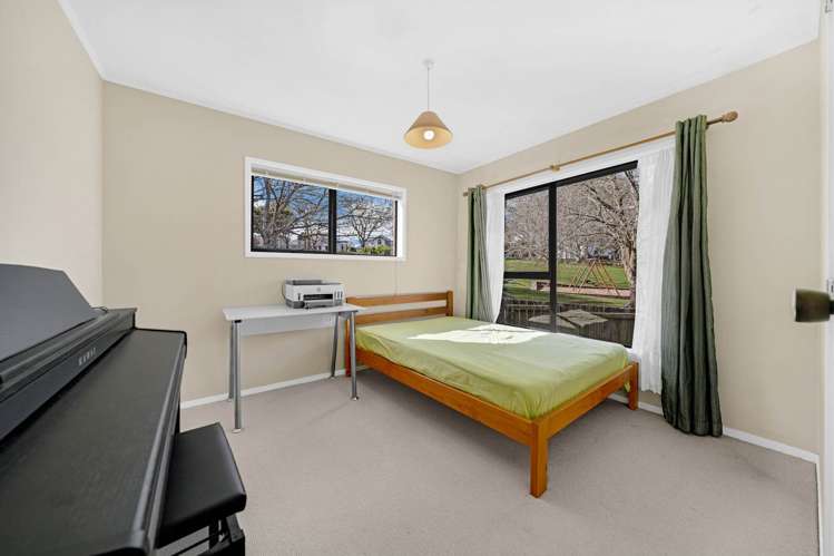 72 Kurnell Drive Botany Downs_12