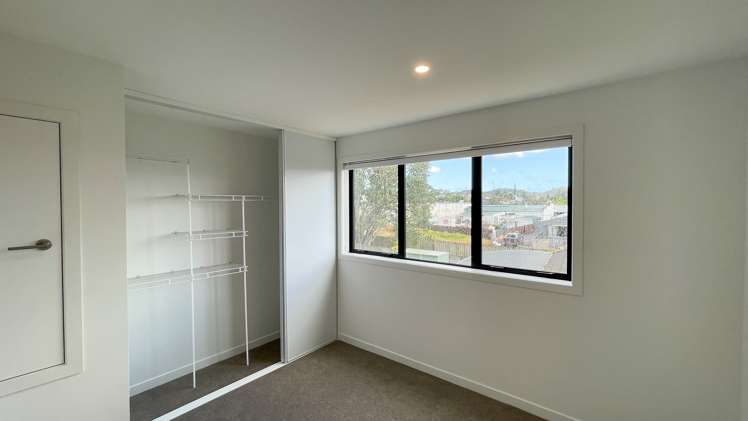 13/5 Brandon Road Glen Eden_4