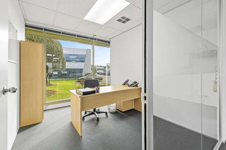 i/112 Bush Road Albany_7