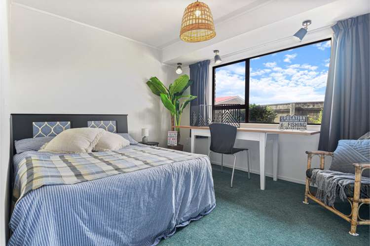 42a Holland Street Glenholme_11