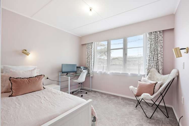 44 Dyer Street Epuni_11