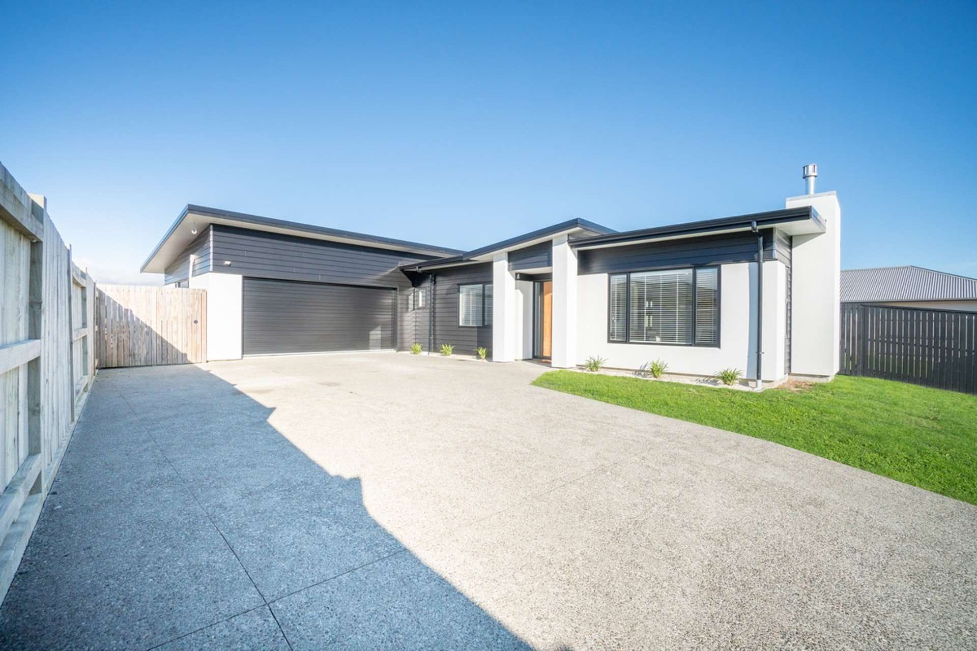 3 Stratford Court Fitzherbert_0