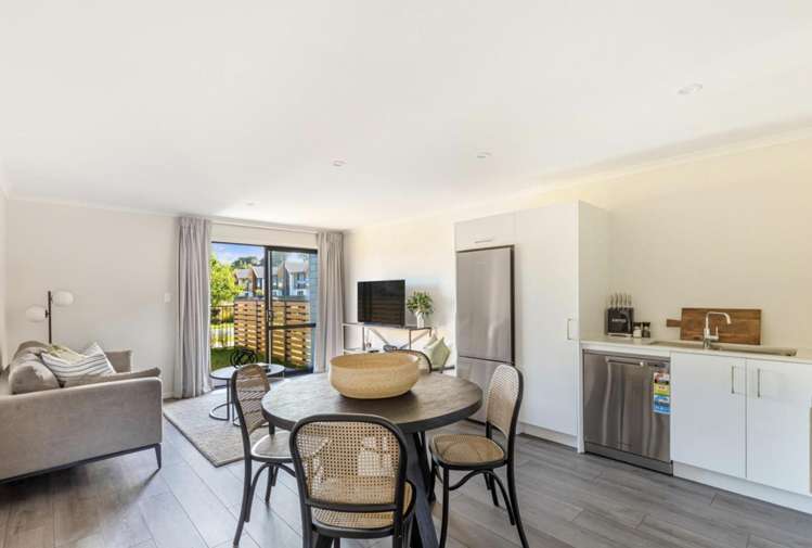 62 Papatupu Way Kumeu_5