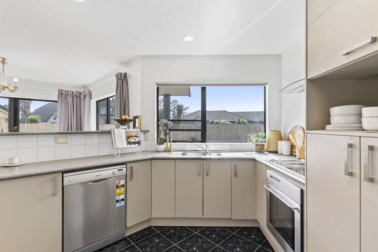 73 Burswood Drive Pakuranga Heights_25