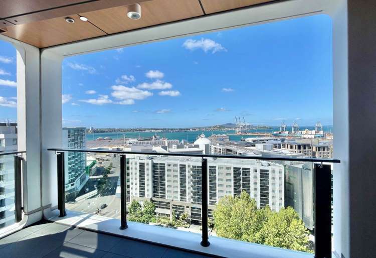 1202/70 Anzac Avenue City Centre_7