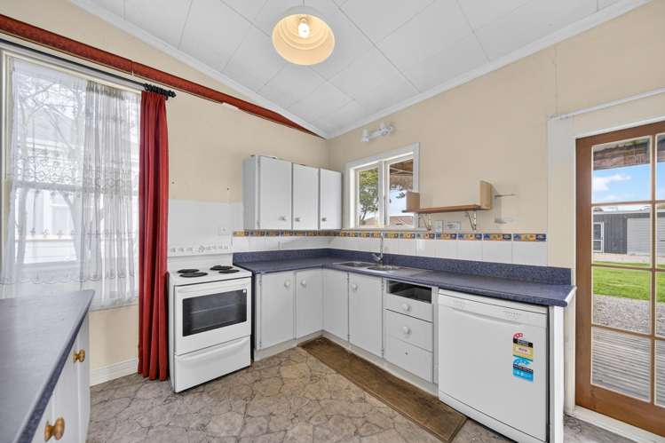 77 Lincoln Road Masterton_15