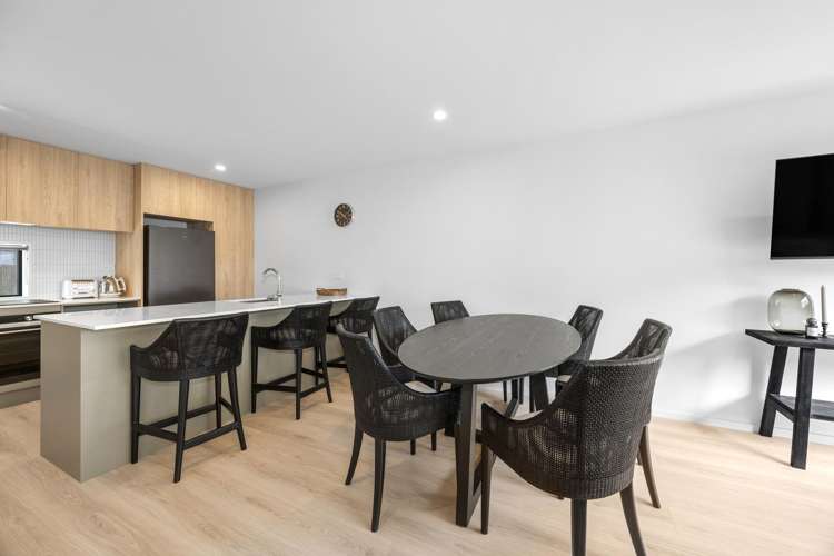 2/19 Courtenay Street St. Albans_3