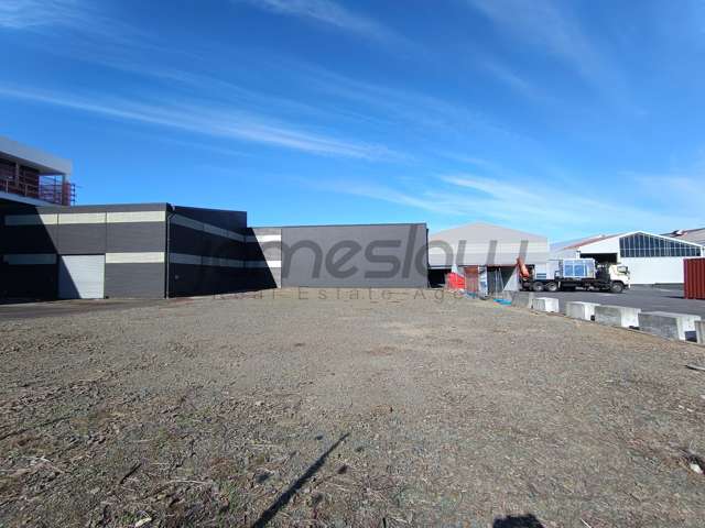 Yard/6-8 Fort Richard Road City Centre_1