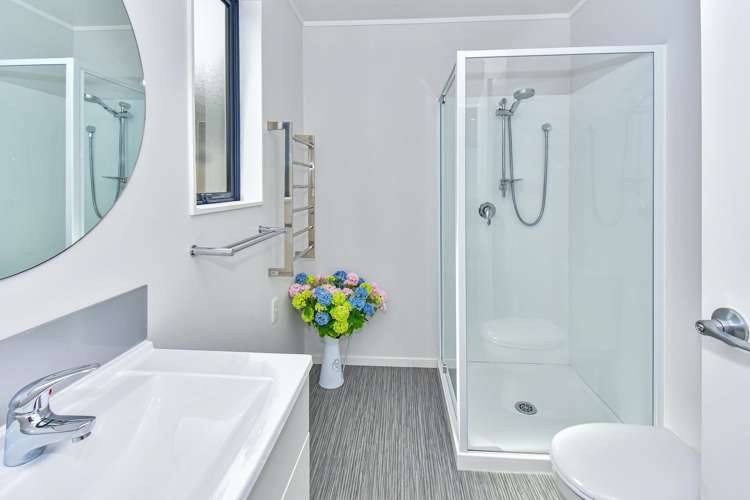 18a Buller Crescent Manurewa_11