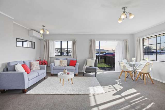 1/20 Sturges Road Henderson_1