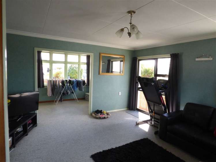 29 Christie Street Balclutha_5