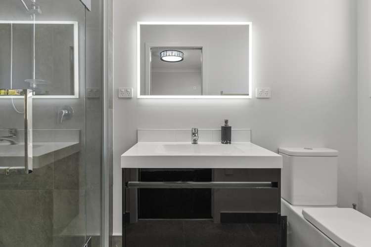 52 Scott Road Stanmore Bay_19