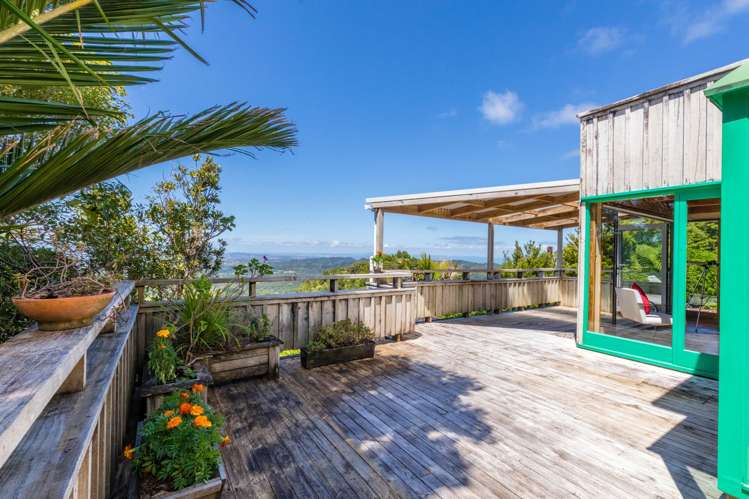 11 Cascade Avenue Waiatarua_9