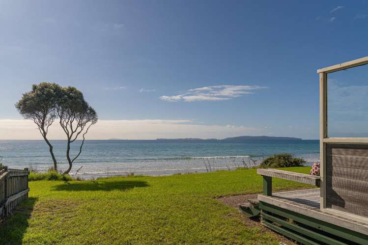 244 Kenwood Drive Matarangi_24