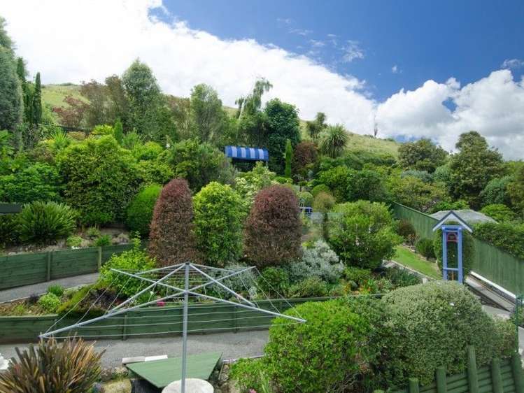 16 Athol Street Glenduan_7