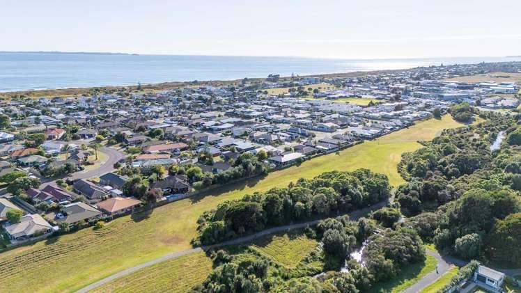 103 Blake Boulevard Papamoa Beach_17