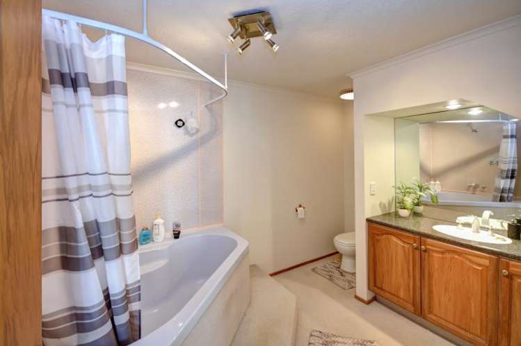 138b Doon Street Waverley_14