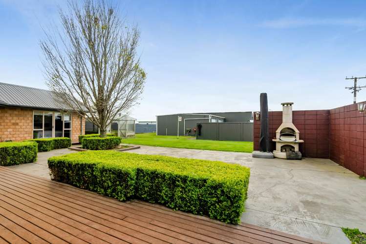 9 Fitzgerald Road Hawera_21